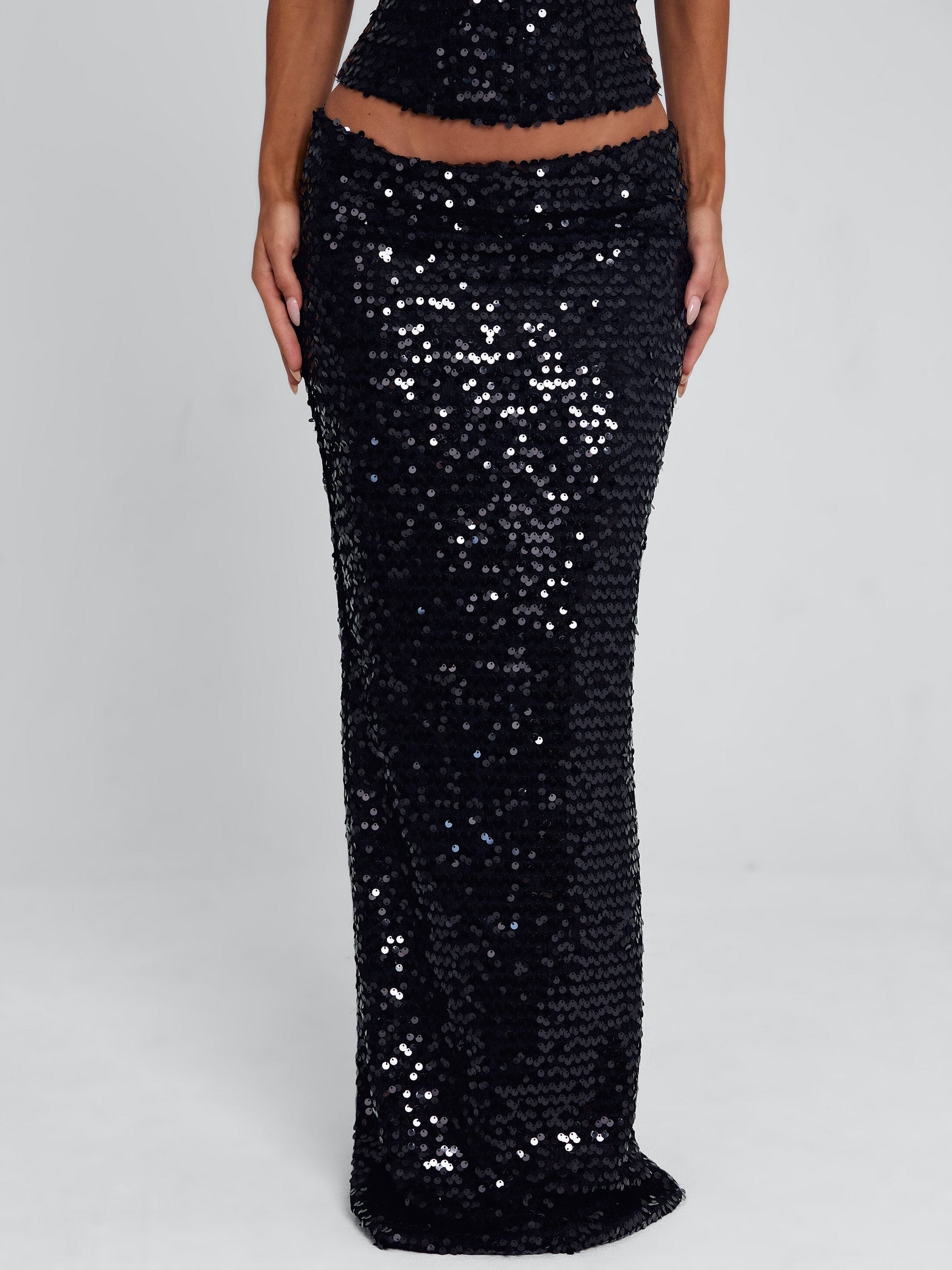 NUI MAXI SKIRT BLACK